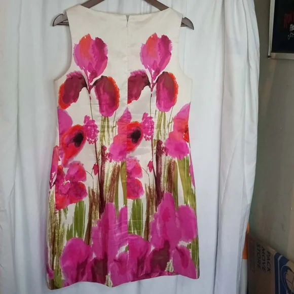 Jessica Howard 12 White Floral Watercolor Shift Dress with Pink & Red Blooms - Picture 2 of 4
